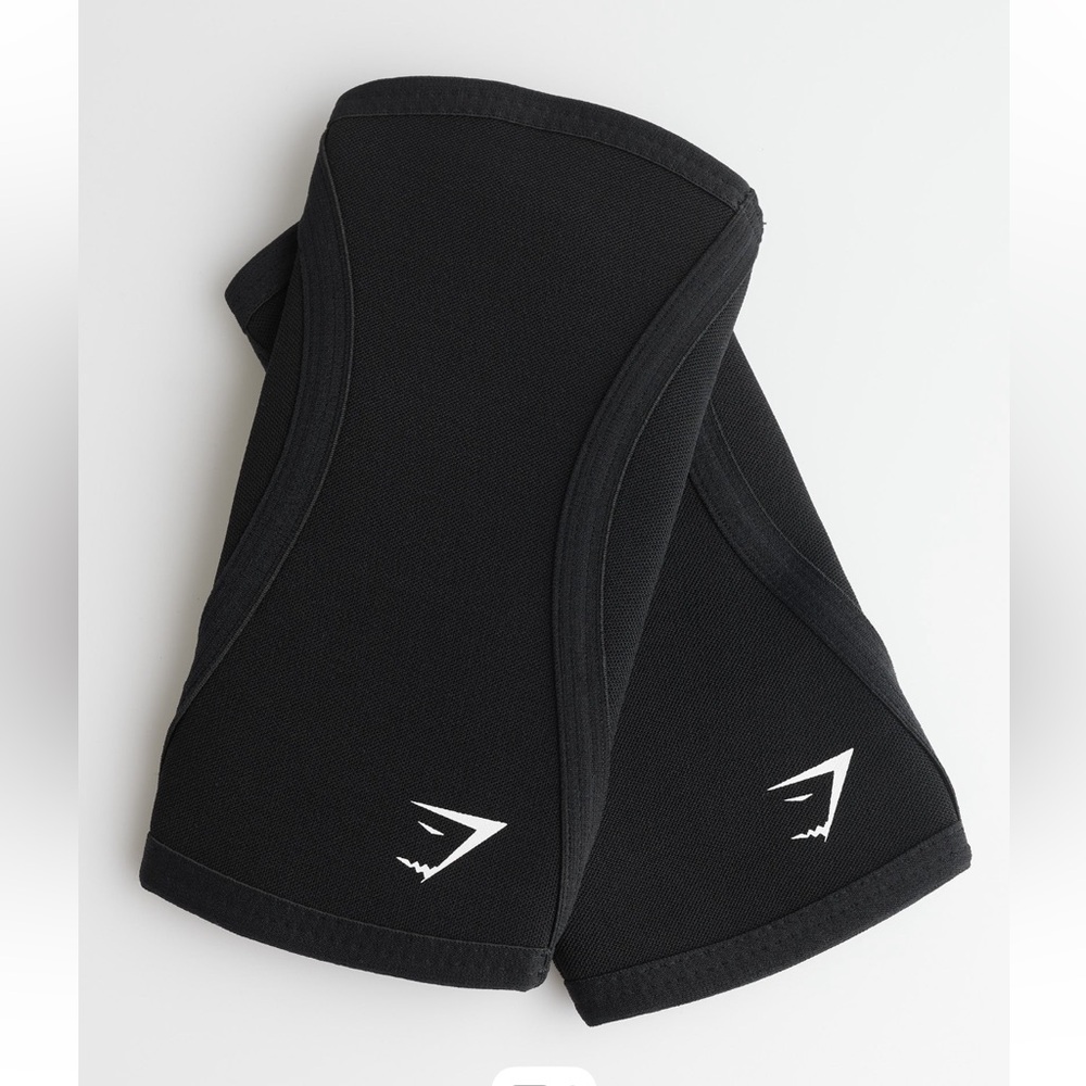 Gymshark knee sleeve